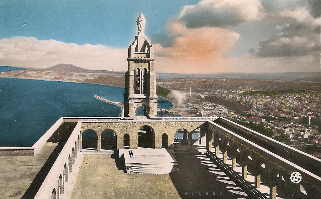 366-Basilique de Santa-Cruz.jpg